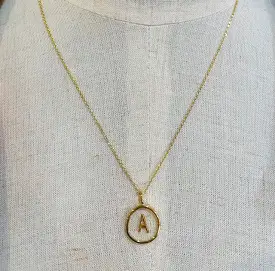 CLEAR INITIAL NECKLACE