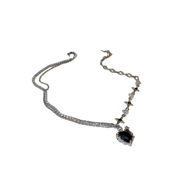 Dark Angel Heart Necklace - Kimi