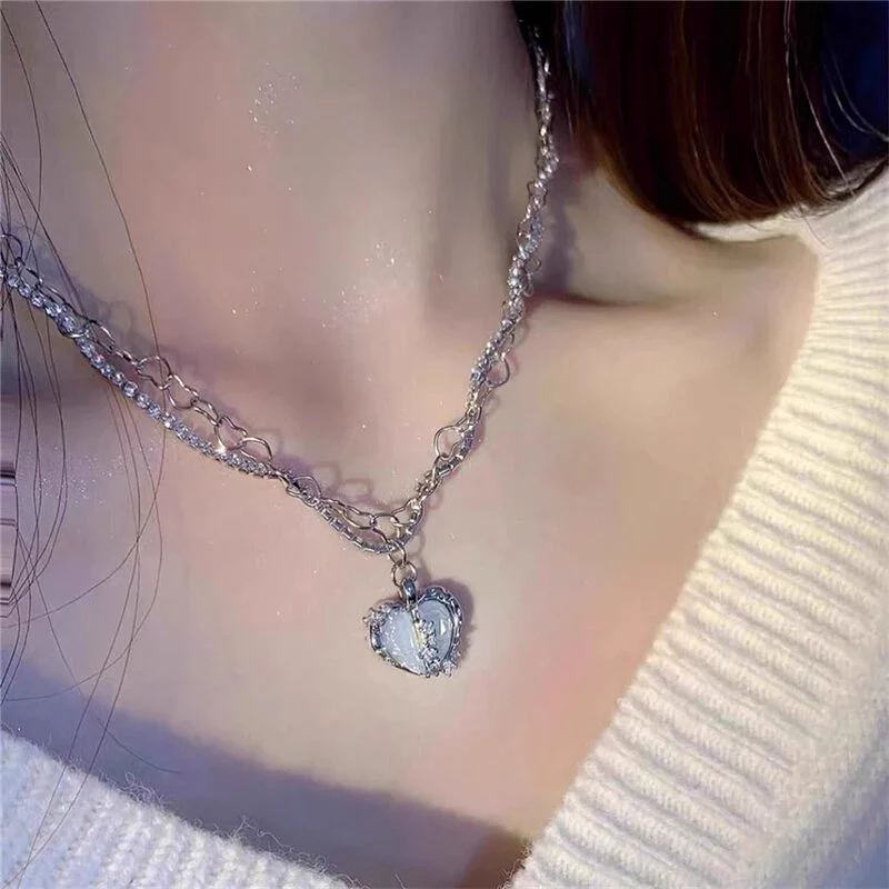 Irregular Crystal Heart Necklace - Cupcake