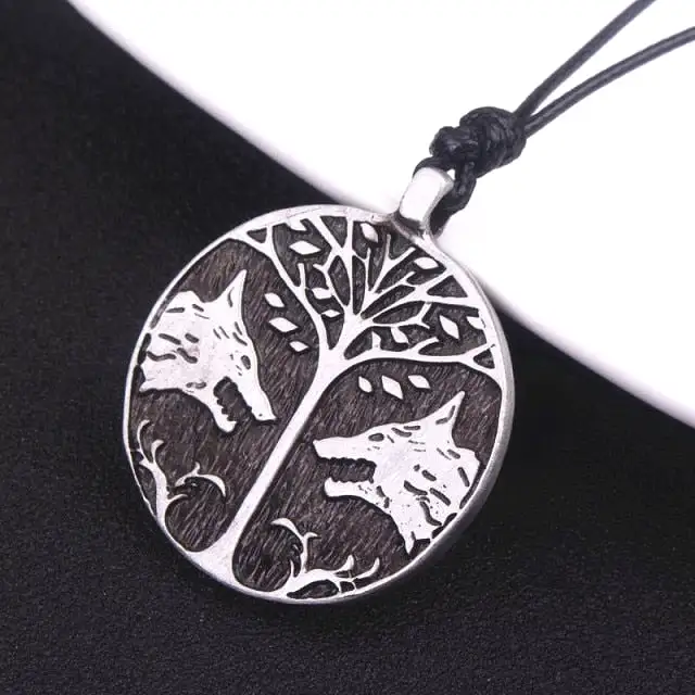 Norse Vikings Necklaces Jewelry Gift Compass Nordic Runes Odin Chain Necklace for Women Men Amulet Pendant