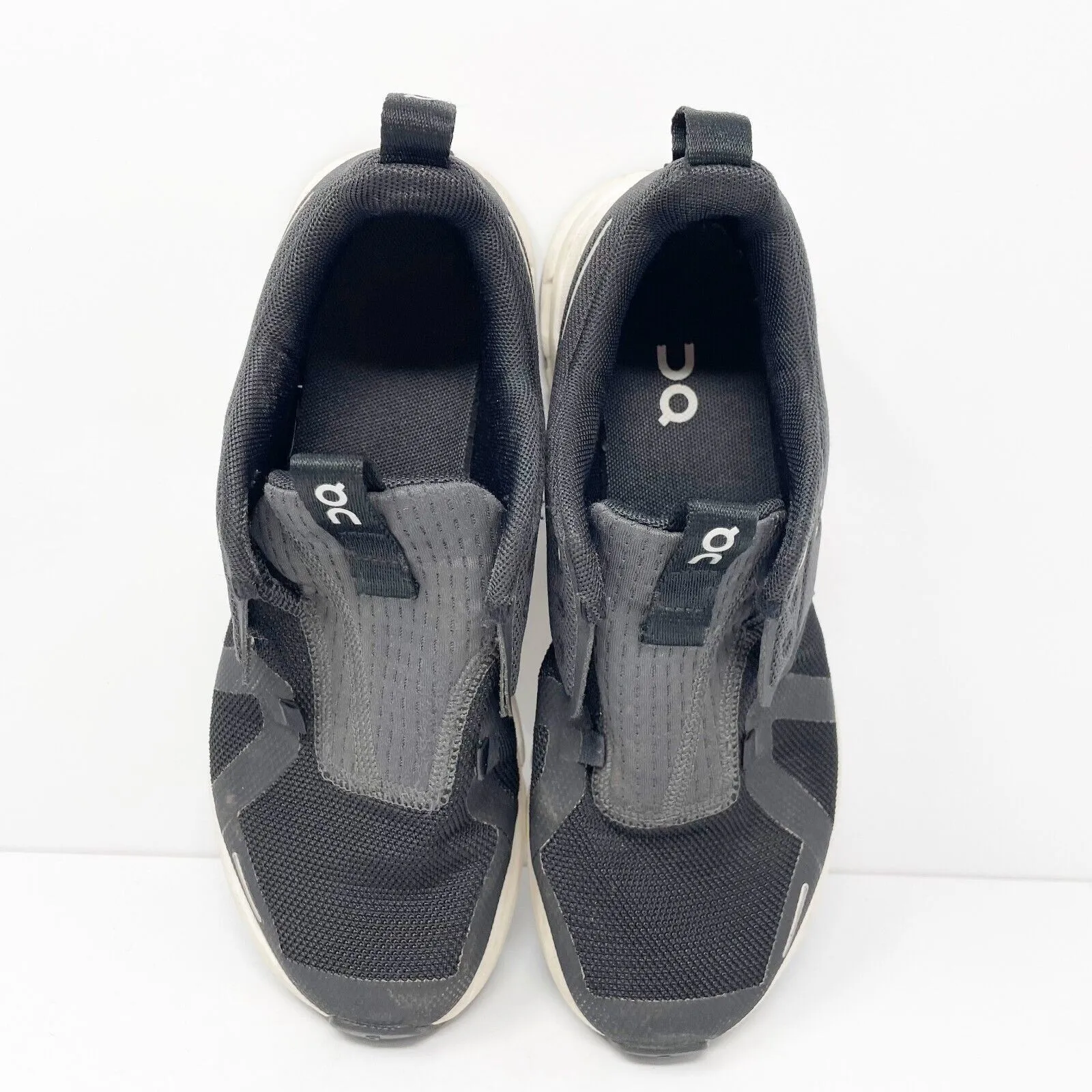 On Boys Cloud Sky Black Running Shoes Sneakers Size 4Y