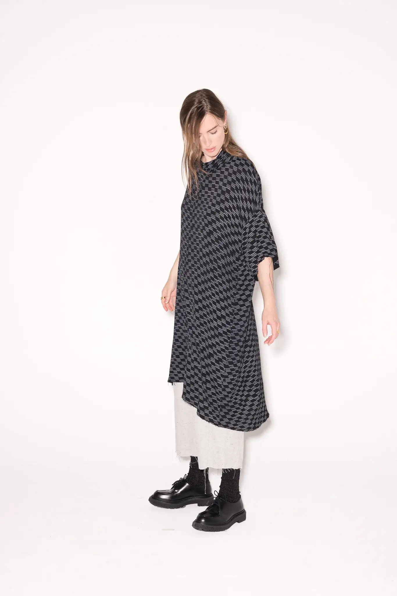 Opposite Dress | Black Grey Code