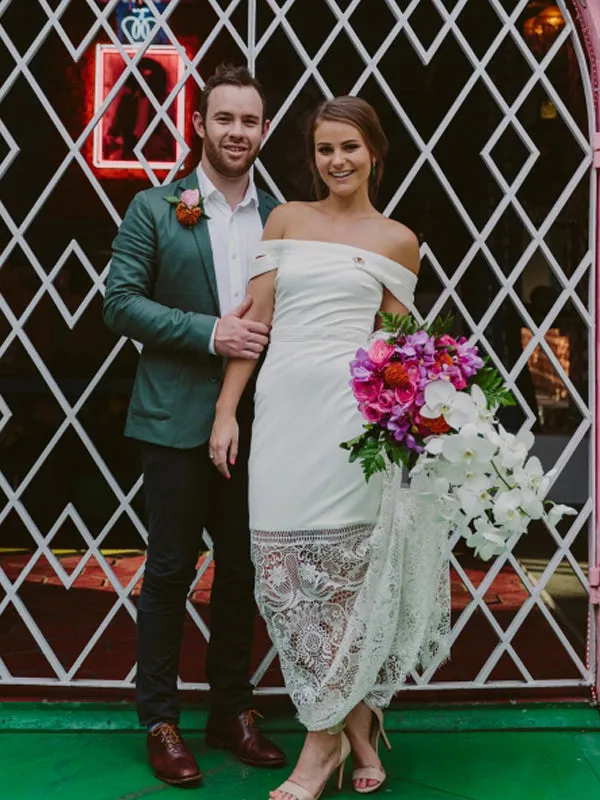 Sexy Straight Off-shoulder Lace Mermaid With Train Long Wedding Dresses.DB10644