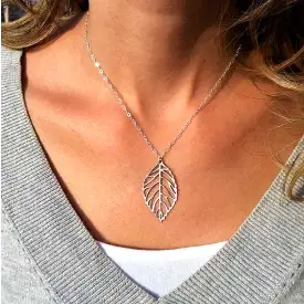 Silver Cut Out Leaf Pendant Necklace