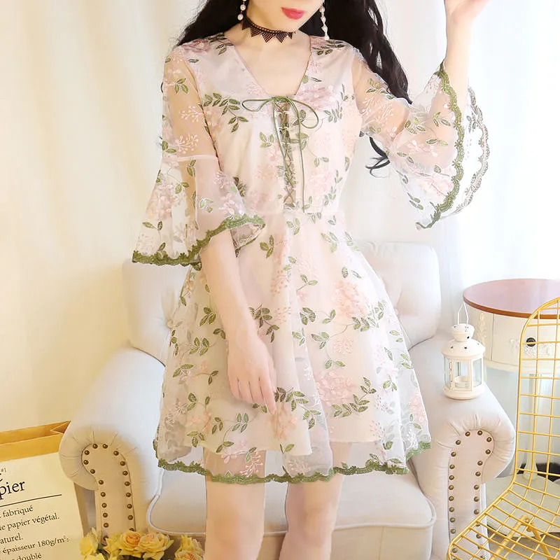 Sweet Lace Horn Sleeve Dress AD210088